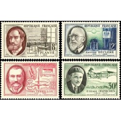 N°1095-1098 - 4 TIMBRES DE FRANCE NEUF ** DE LUXE.