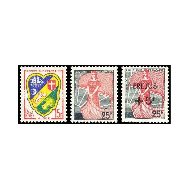 N°1195-1229 - 3 TIMBRES DE FRANCE NEUF ** DE LUXE.