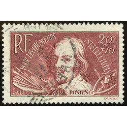 N°330 - 1 Timbre de France oblitéré.