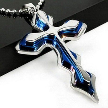 Collier Pendentif Croix en acier inoxydable avec chaîne.