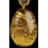 Collier Pendentif Dragon en Résine d'Ambre sculpté Doré Bohème