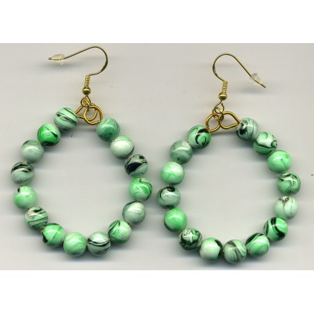 Boucles D'oreilles Hypoallergéniques. Perles en (RESINE-VERT)