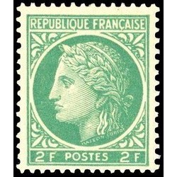 N°680 - 1 TIMBRE DE FRANCE NEUF ** DE LUXE.